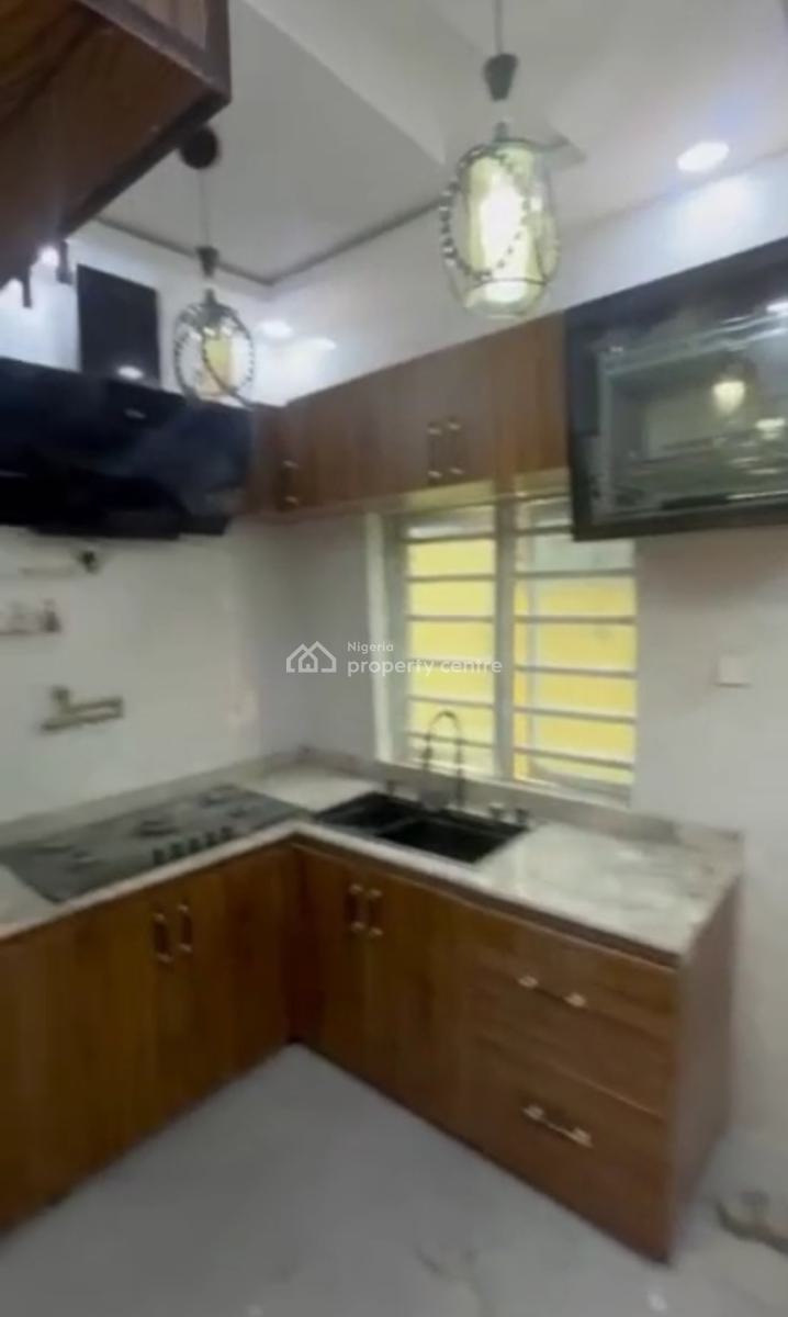 a Lovely 3bedroom Penthouse Bungalow with a Solar and Topnotch Equipme, Abraham Adesanya Estate,, Ajah, Lagos, Detached Bungalow for Sale