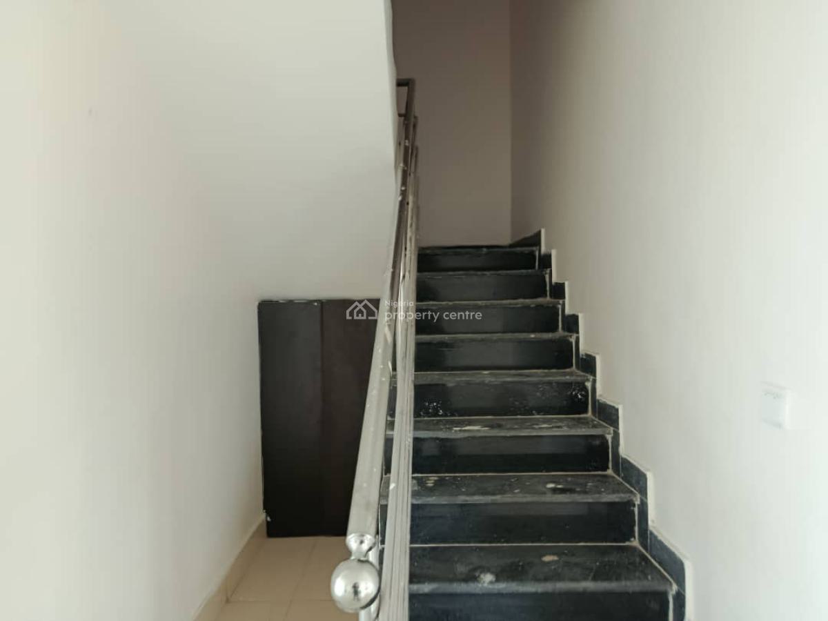 Clean 3bedroom in Ikoyi Negotiatable, Ikoyi, Lagos, Flat / Apartment for Rent