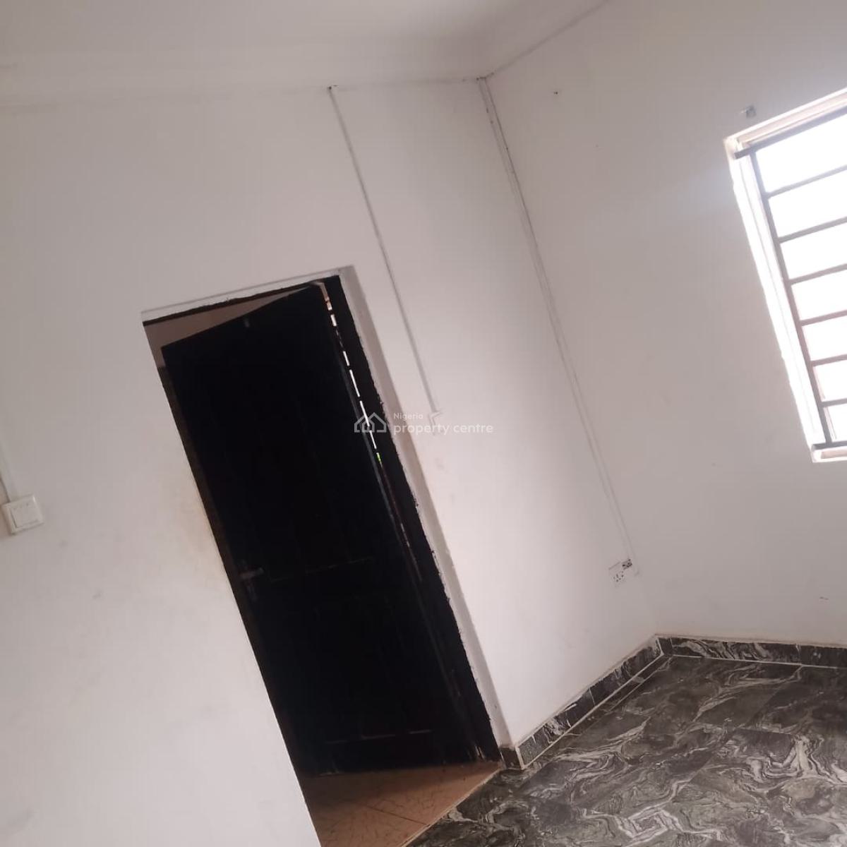 3 Bedroom Flat, Galilee,oki Olodo, Ibadan, Oyo, Flat / Apartment for Rent