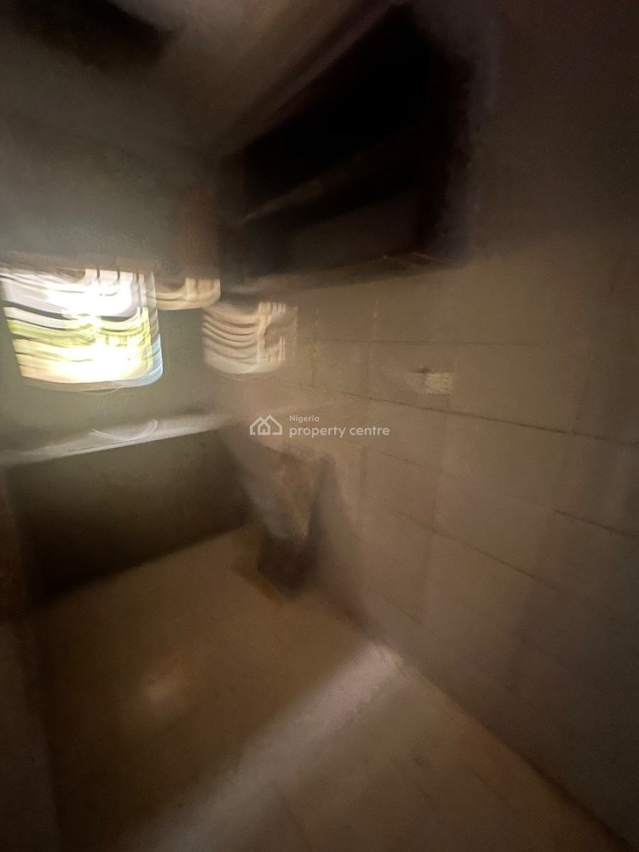 Luxury Two Bedroom Apartment, 5th Avenue, Gwarinpa, Abuja, Flat / Apartment for Rent