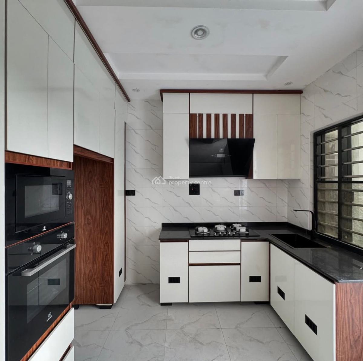 2 Bedroom Apartment, Ologolo Axis, Igbo Efon, Lekki, Lagos, Flat / Apartment for Sale