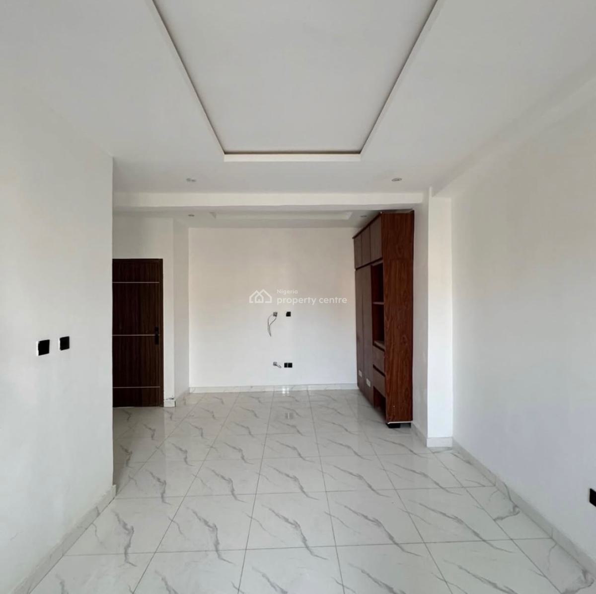 2 Bedroom Apartment, Ologolo Axis, Igbo Efon, Lekki, Lagos, Flat / Apartment for Sale