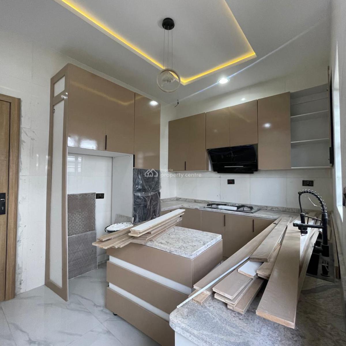 4 Bedroom Semi Detached, Ikota, Lekki, Lagos, Semi-detached Duplex for Sale