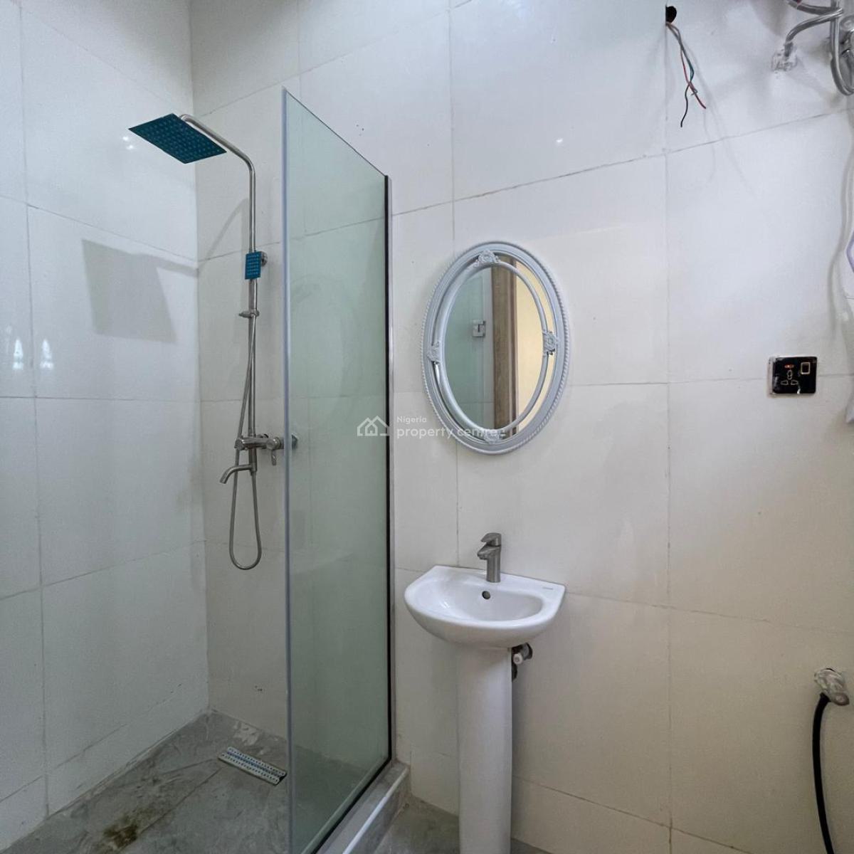 4 Bedroom Semi Detached, Ikota, Lekki, Lagos, Semi-detached Duplex for Sale