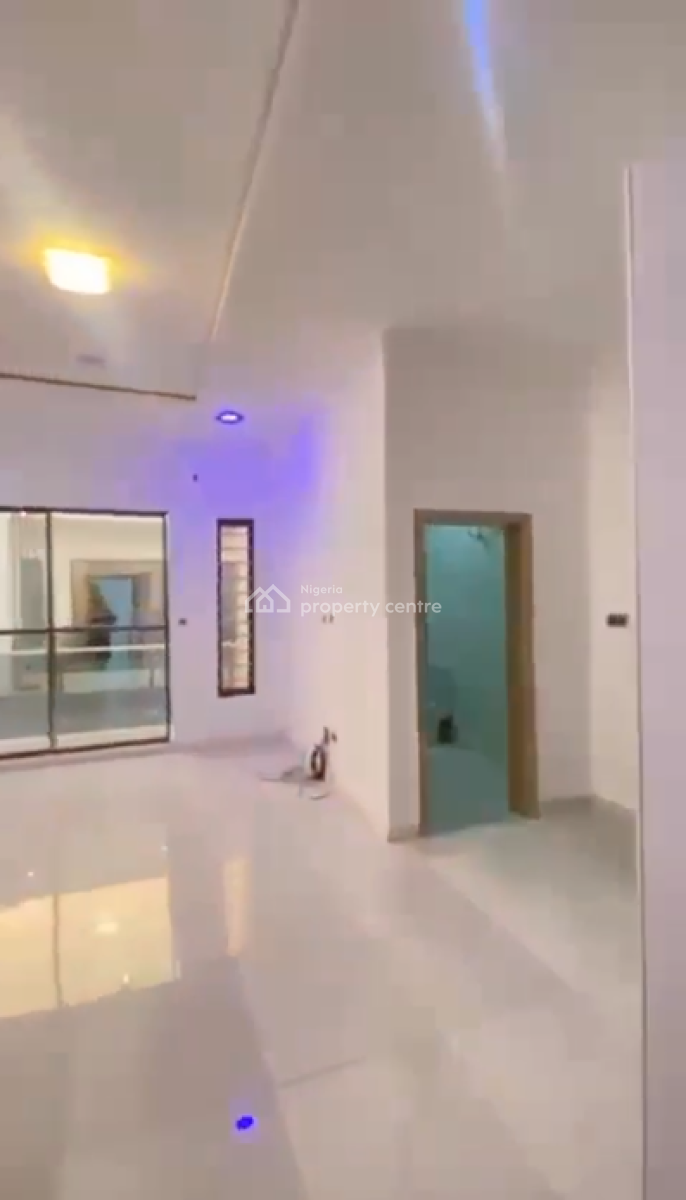 Luxury 3 Bedroom Terrace Duplex, Atlantic Nominee Estate, General Paint, Adesanya, Lekki Phase 2, Lekki, Lagos, Terraced Duplex for Sale