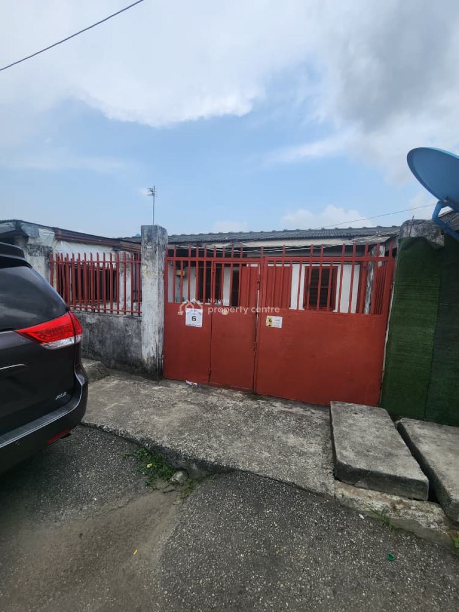 Elegant 3 Bedrooms Bungalow, Olumegbon Street, Off Stadium Road, Surulere, Lagos, Detached Bungalow for Sale