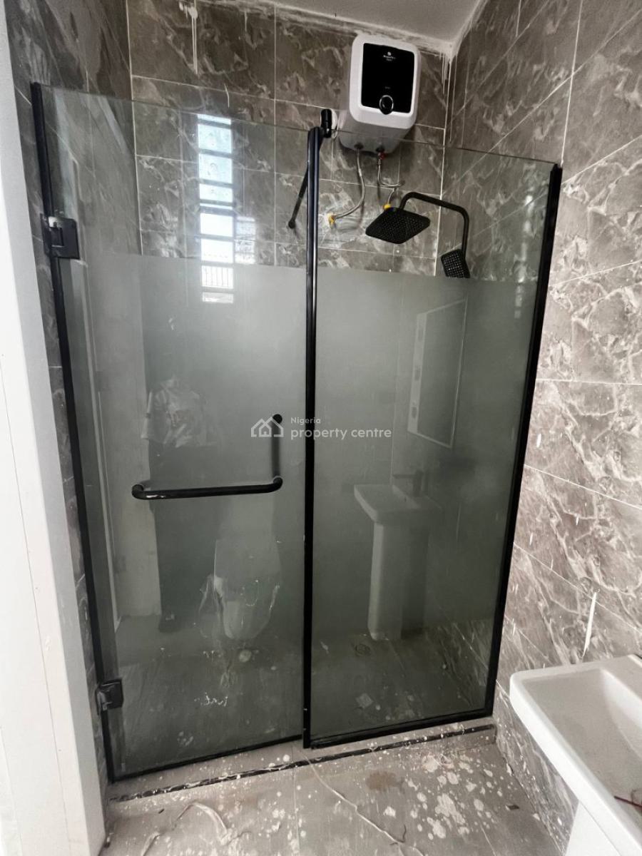 2 Bedroom Apartment, Ologolo, Lekki, Lagos, Flat / Apartment for Sale