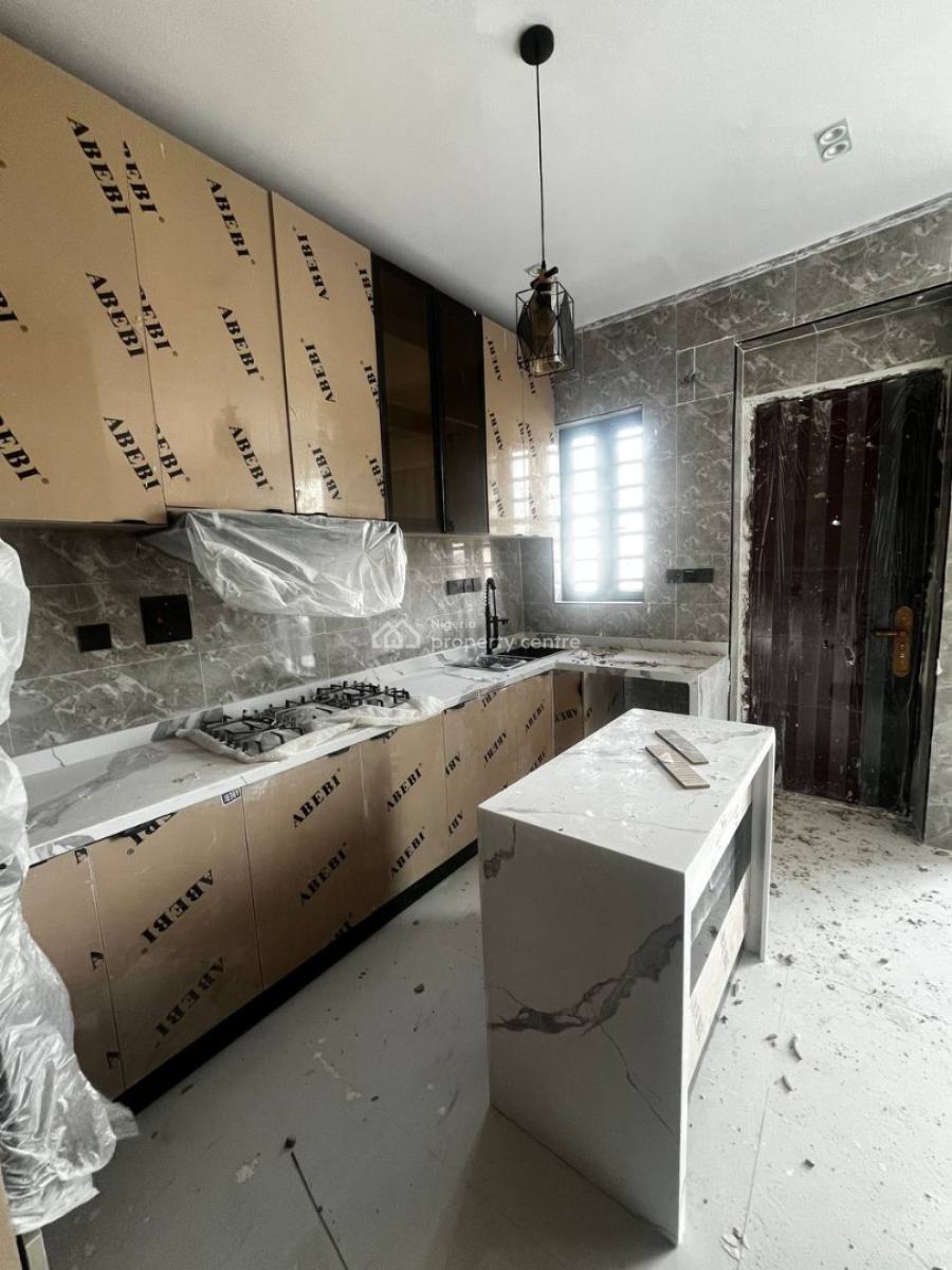 2 Bedroom Apartment, Ologolo, Lekki, Lagos, Flat / Apartment for Sale