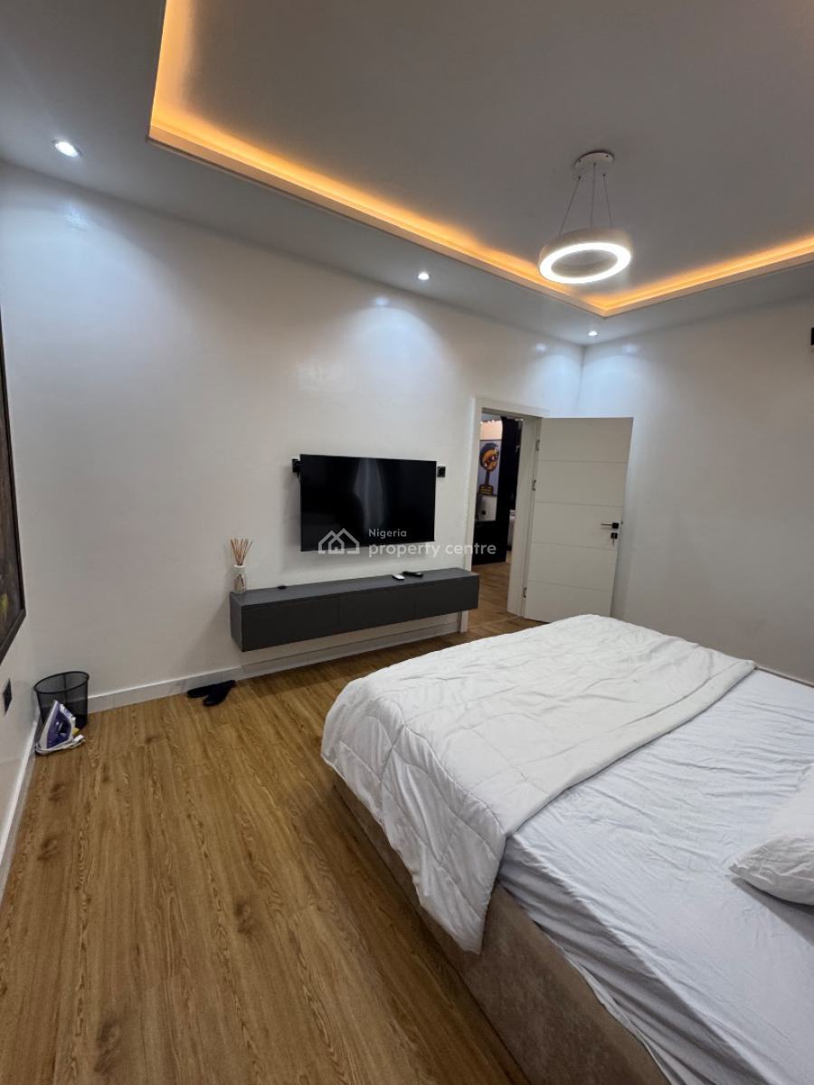 Fully Furnished 3 Bedrooms Apartment, Lekki Phase 1, Lekki, Lagos, Flat / Apartment for Sale