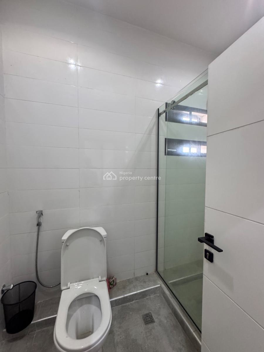 Fully Furnished 3 Bedrooms Apartment, Lekki Phase 1, Lekki, Lagos, Flat / Apartment for Sale