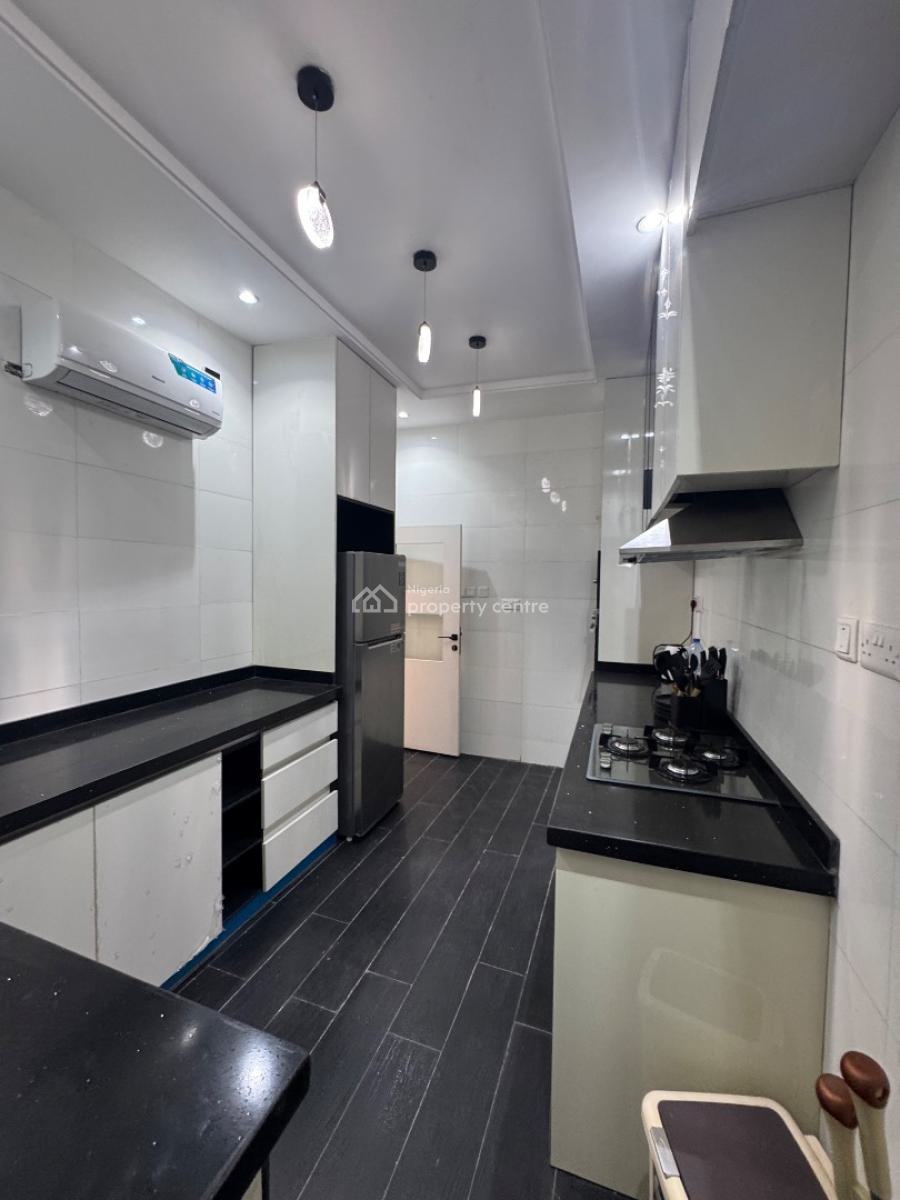 Fully Furnished 3 Bedrooms Apartment, Lekki Phase 1, Lekki, Lagos, Flat / Apartment for Sale