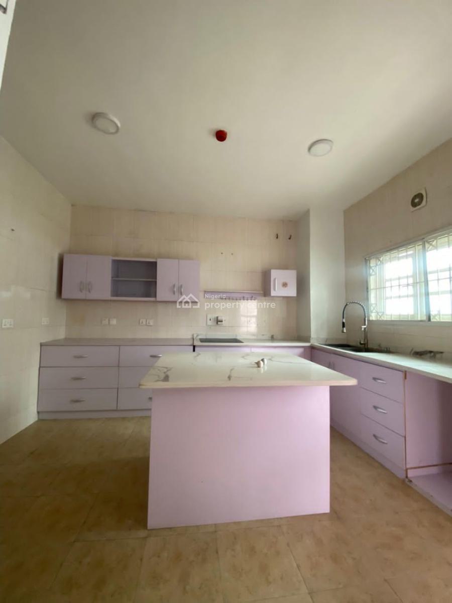 Newly Renovated 3 Bedroom Flat on Ground Floor, Lekki Phase 1, Lekki, Lagos, Flat / Apartment for Rent