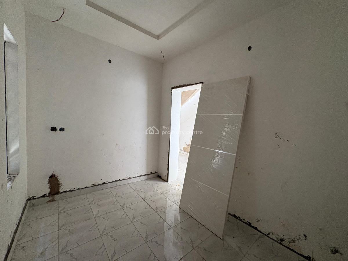 Unique 4 Bedrooms Home, Ogudu, Lagos, Semi-detached Duplex for Sale