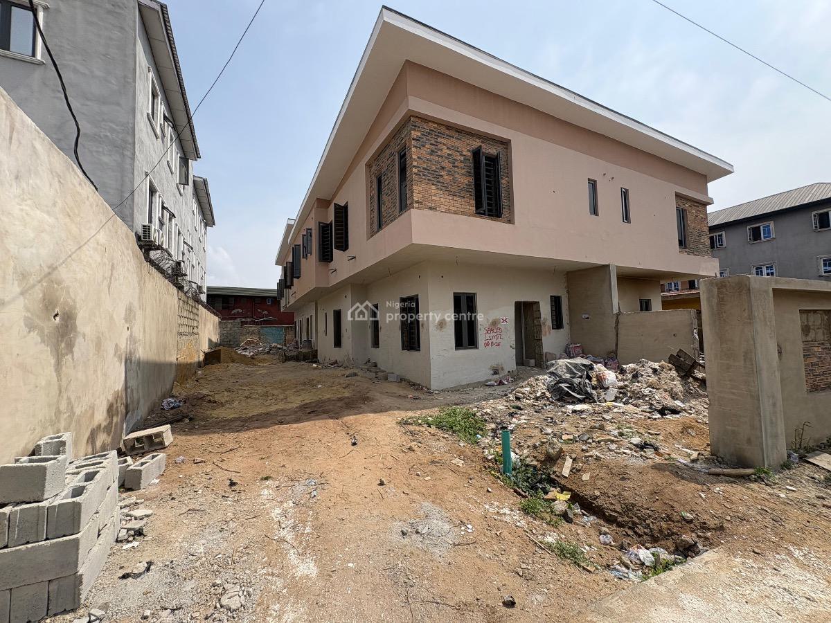 Unique 4 Bedrooms Home, Ogudu, Lagos, Semi-detached Duplex for Sale