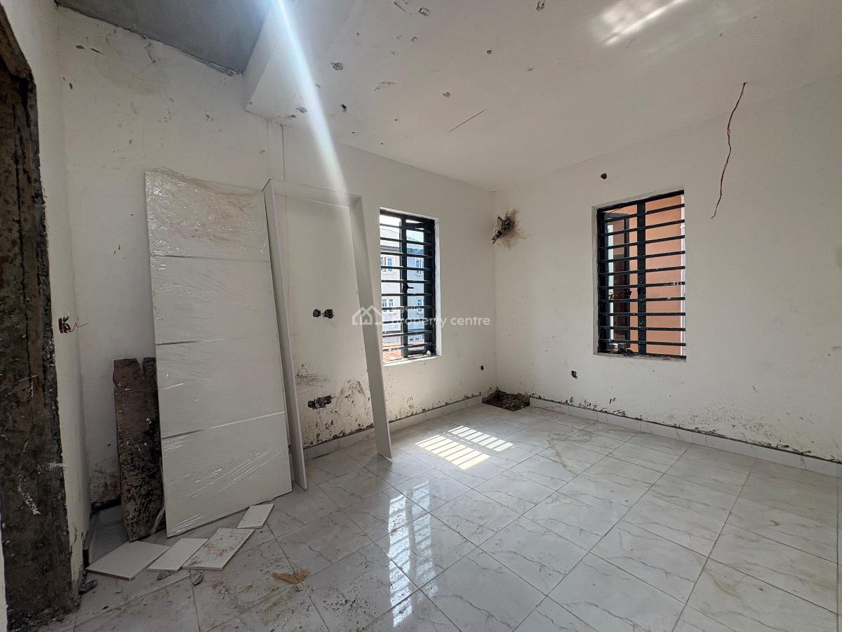 Unique 4 Bedrooms Home, Ogudu, Lagos, Semi-detached Duplex for Sale