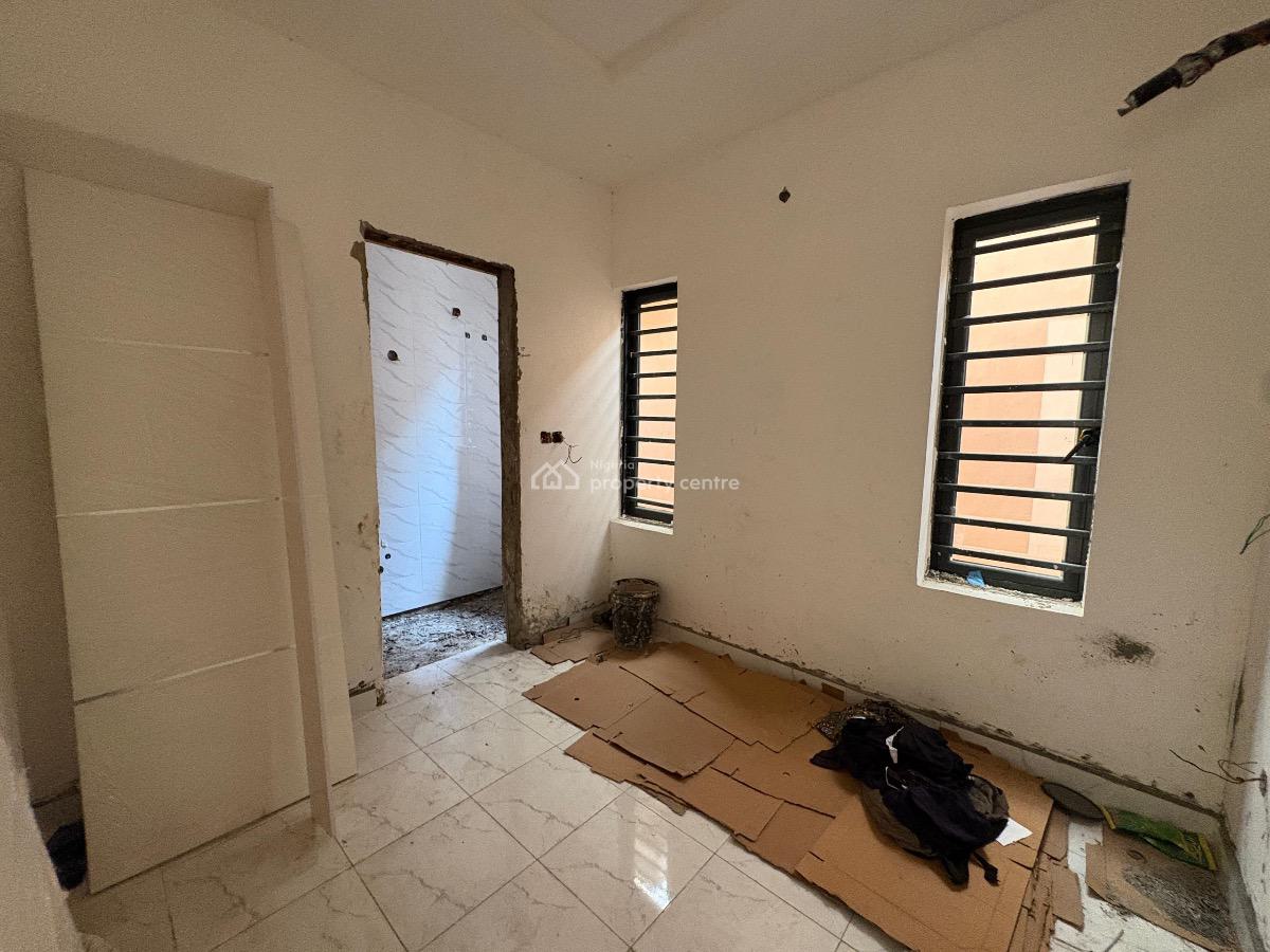 Unique 4 Bedrooms Home, Ogudu, Lagos, Semi-detached Duplex for Sale