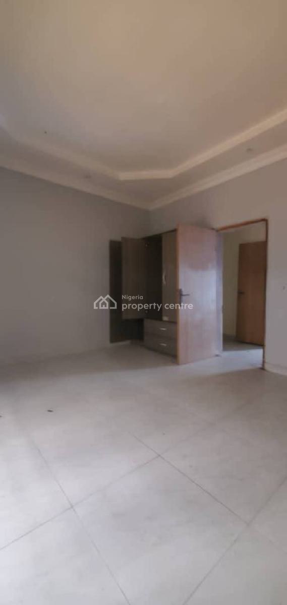 2 Bedroom Apartment, Ologolo, Lekki, Lagos, Flat / Apartment for Rent