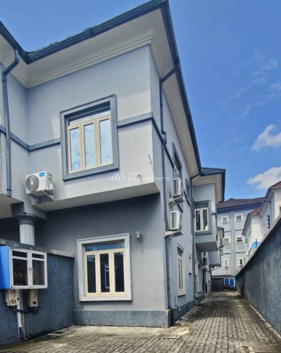 2 Bedrooms Apartment, Ologolo, Lekki, Lagos, Flat / Apartment for Rent
