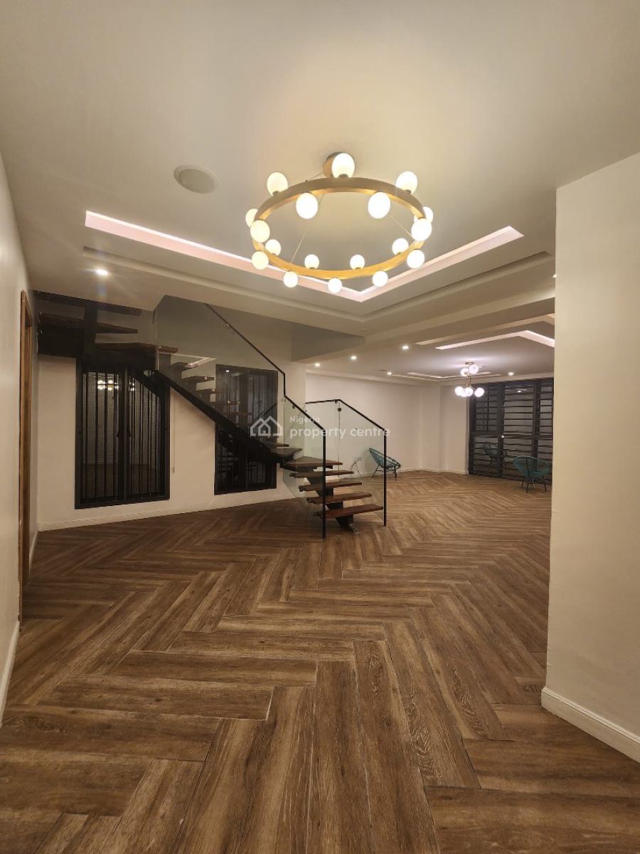 Luxury 4 Bedrooms Maisonette, Oniru, Victoria Island (vi), Lagos, Flat / Apartment for Sale