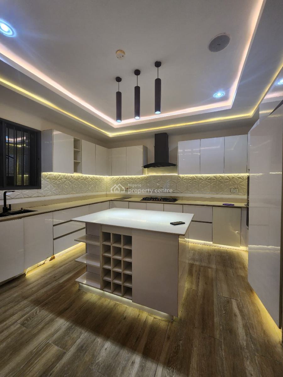 Luxury 4 Bedrooms Maisonette, Oniru, Victoria Island (vi), Lagos, Flat / Apartment for Sale