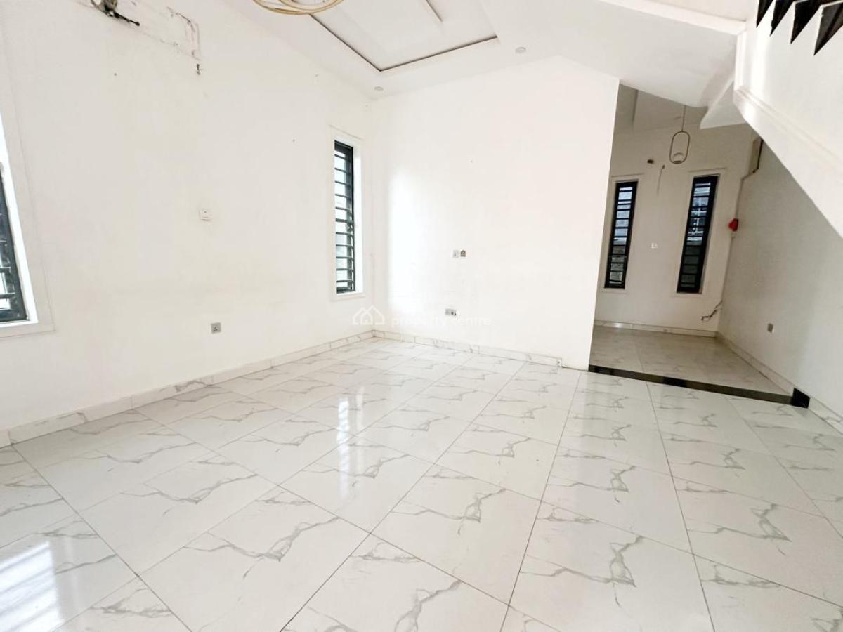 Luxury 2-bedroom Flat, Olawaiye Estate, Olowora, Magodo, Lagos, Flat / Apartment for Rent