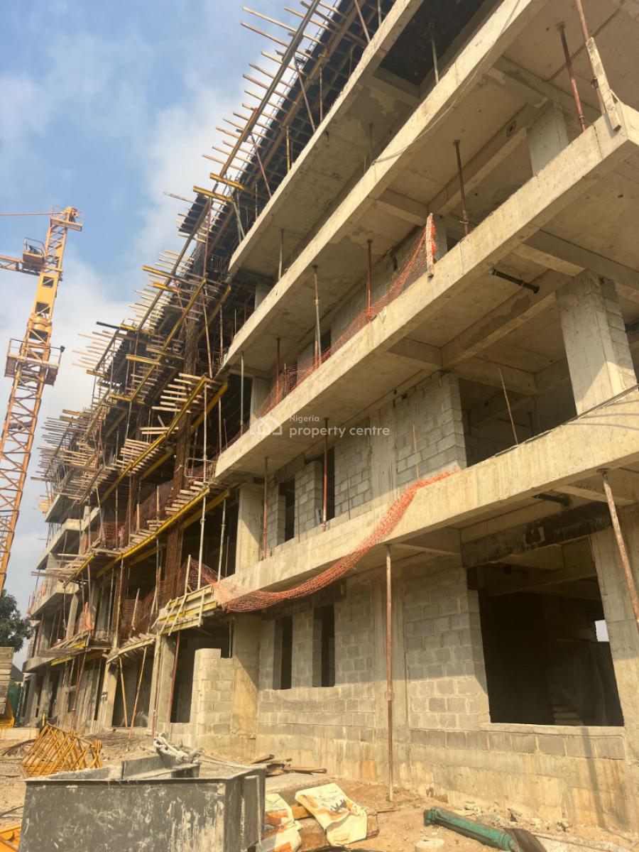 2 Bedrooms Apartment with Bq in a Highrise Building, Lakowe Lakes Golf and Country Estate, Lakowe, Ibeju Lekki, Lagos, Flat / Apartment for Sale