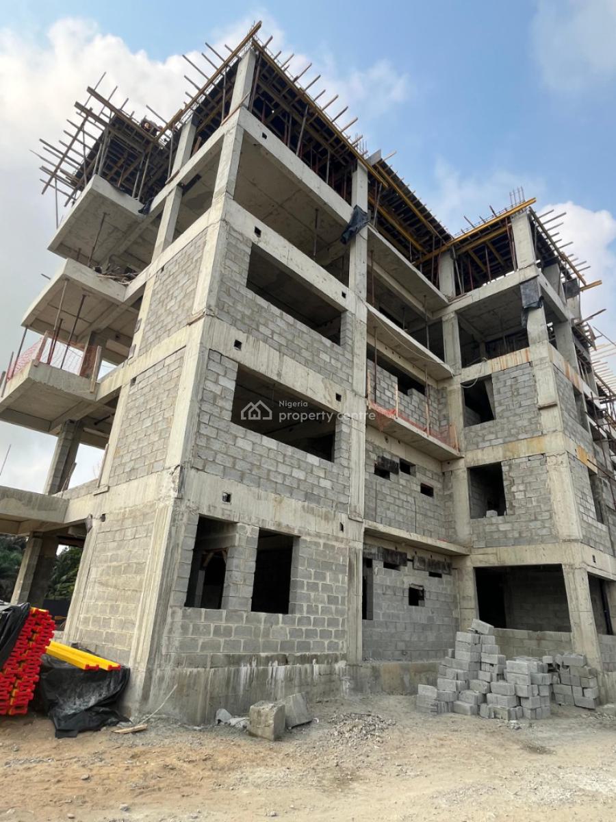 2 Bedrooms Apartment with Bq in a Highrise Building, Lakowe Lakes Golf and Country Estate, Lakowe, Ibeju Lekki, Lagos, Flat / Apartment for Sale