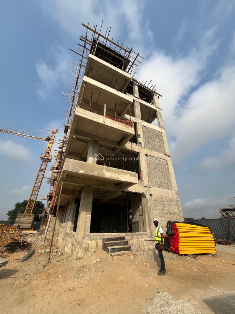 2 Bedrooms Apartment with Bq in a Highrise Building, Lakowe Lakes Golf and Country Estate, Lakowe, Ibeju Lekki, Lagos, Flat / Apartment for Sale