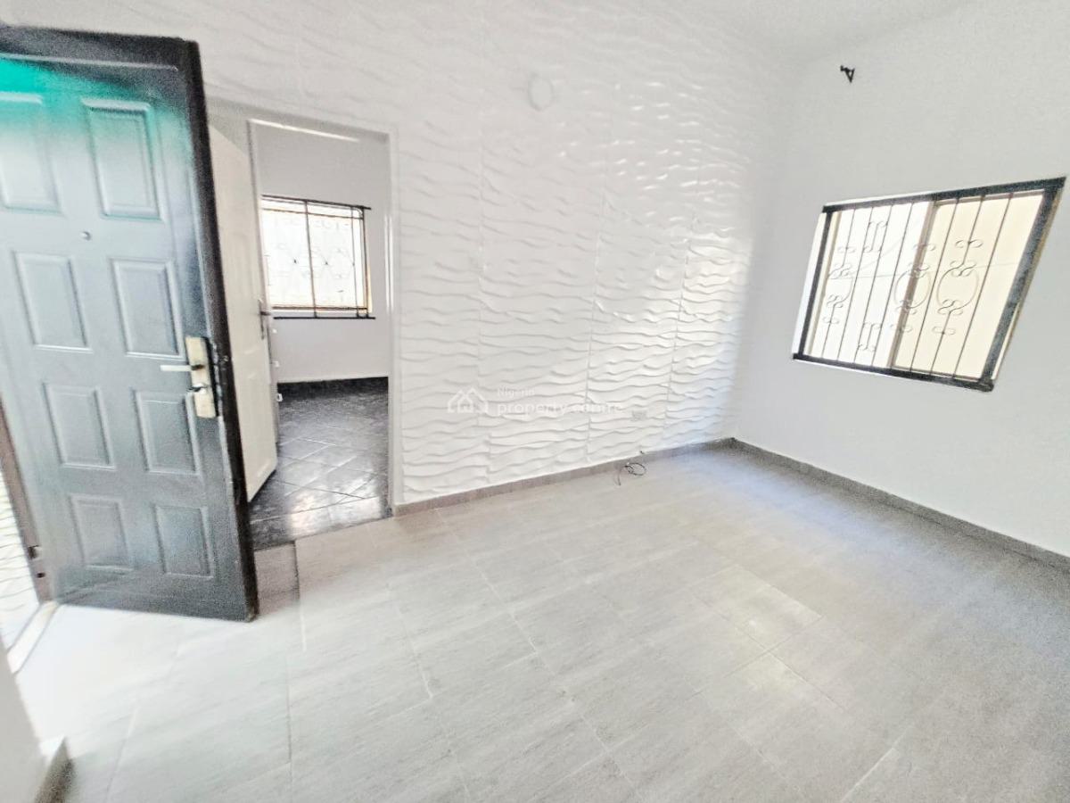 Spacious 1-bedroom Apartment, Lekki Phase 1, Lekki, Lagos, Flat / Apartment for Rent