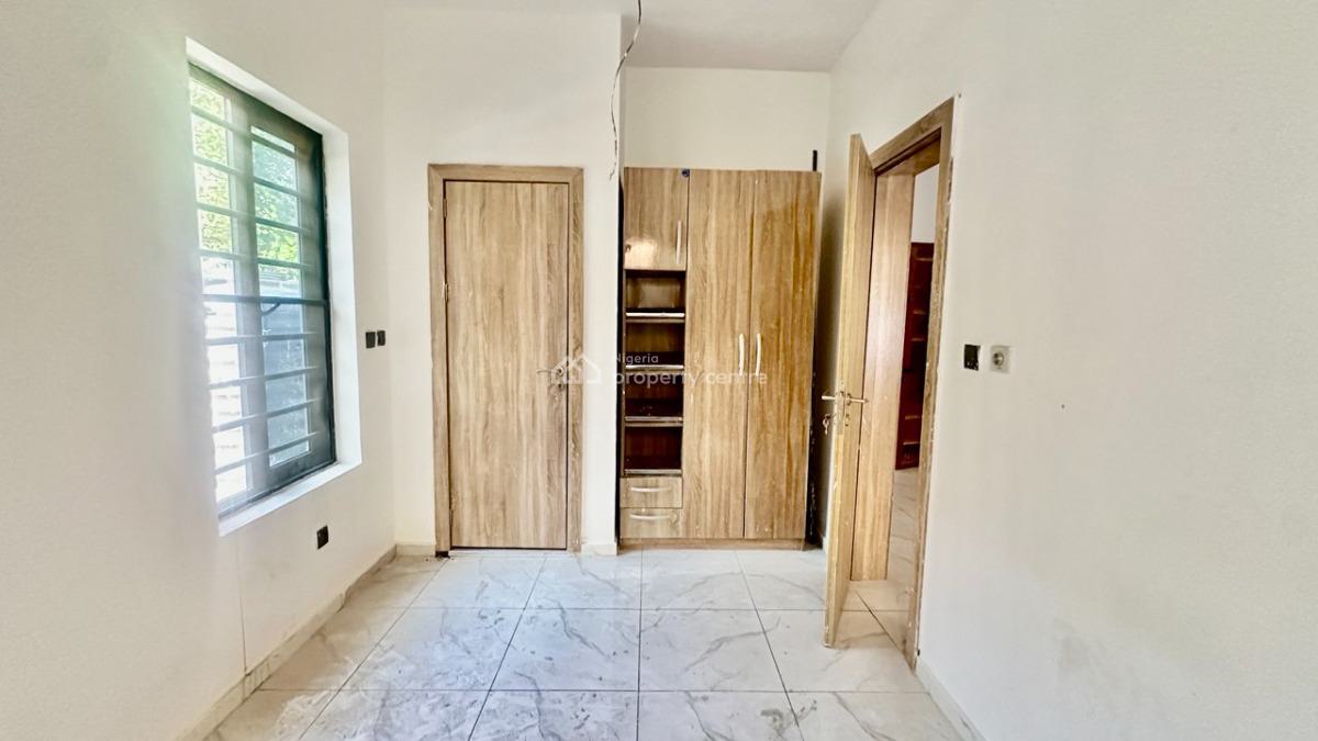 Brand New 1 Bedroom Apartment with Swimming Pool, Off Spg Road, Ologolo, Lekki, Lagos, Flat / Apartment for Rent