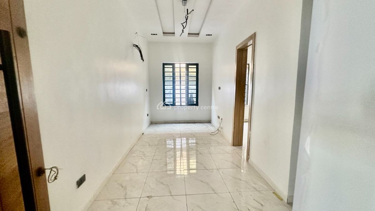 Brand New 1 Bedroom Apartment with Swimming Pool, Off Spg Road, Ologolo, Lekki, Lagos, Flat / Apartment for Rent
