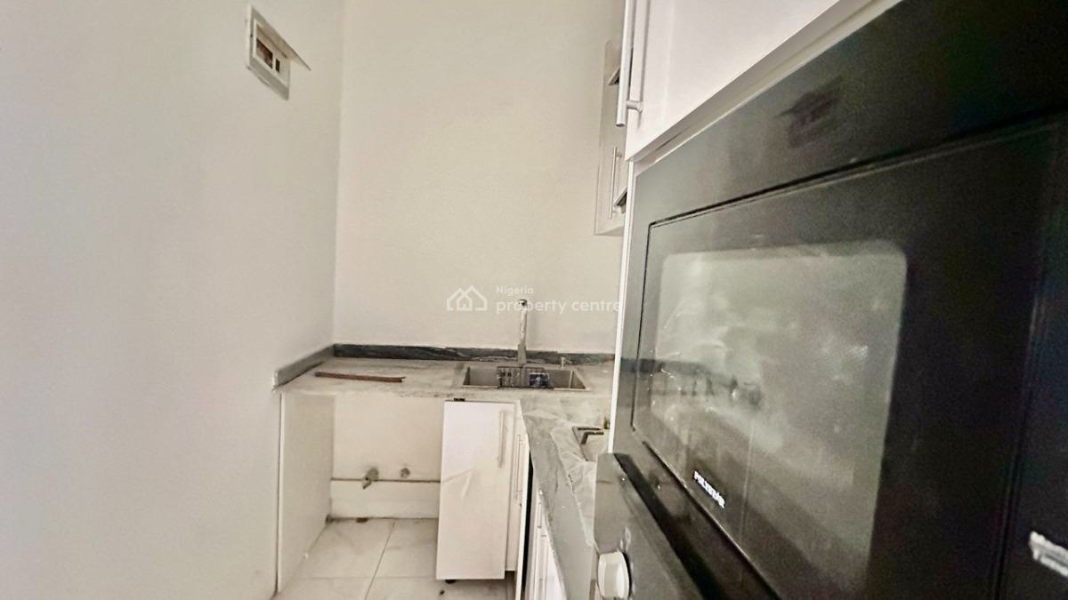 Brand New 1 Bedroom Apartment with Swimming Pool, Off Spg Road, Ologolo, Lekki, Lagos, Flat / Apartment for Rent