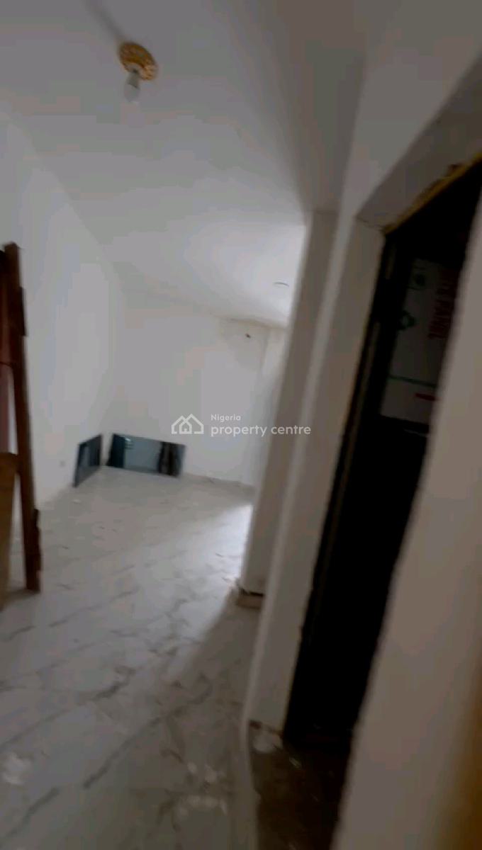 a Relatively New and Spacious Miniflat, Groundfloor with 1toilet, Off Market Street, Shomolu, Lagos, Mini Flat (room and Parlour) for Rent