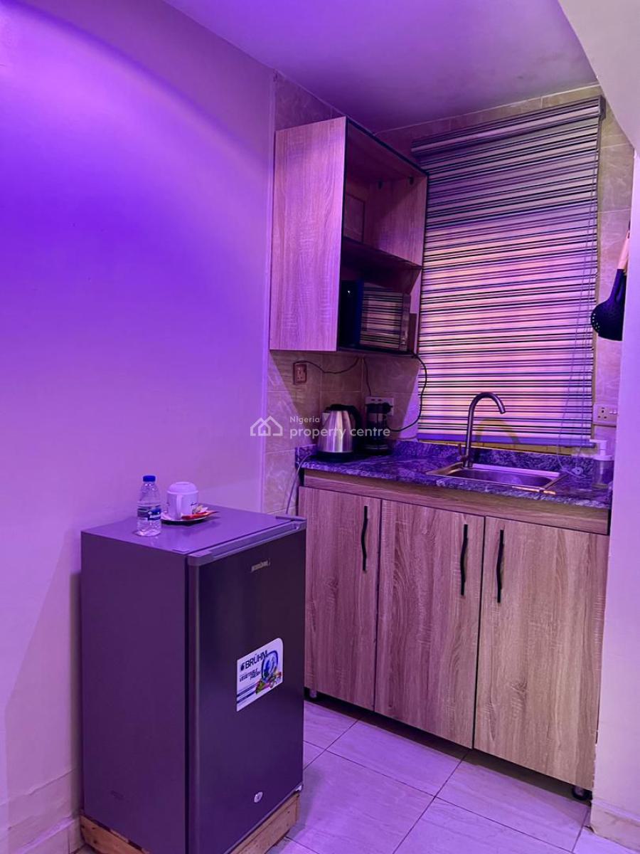 Self Contain, Ikoyi, Lagos, Self Contain (single Rooms) for Rent