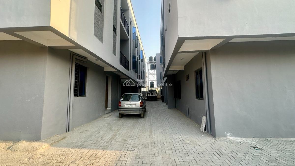 Discounted Brand New 1 Bedroom Apartment, Off Spg Road, Ologolo, Igbo Efon, Lekki, Lagos, Flat / Apartment for Sale