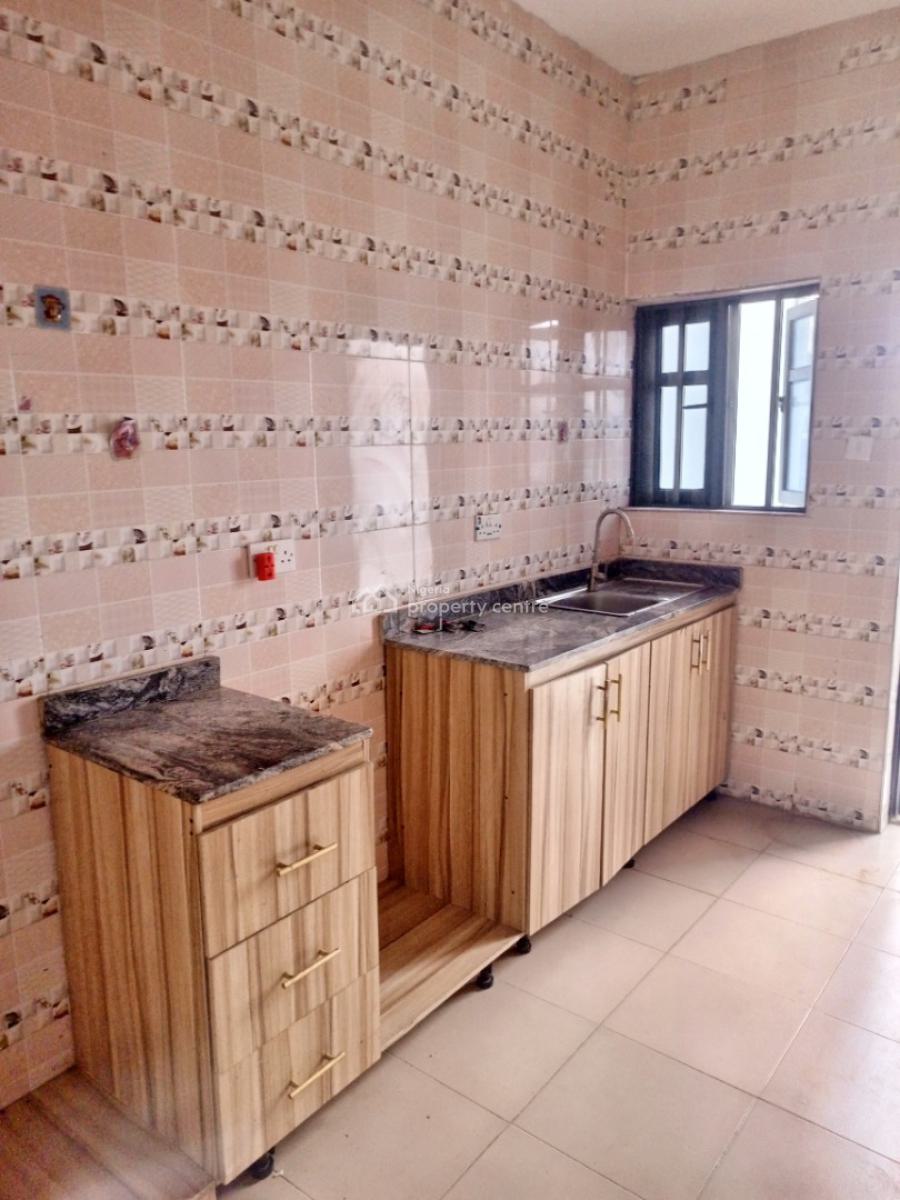 Lovely 2 Bedroom Flat with Wardrobe and Spacious Kitchen, Akowonjo, Alimosho, Lagos, Flat / Apartment for Rent