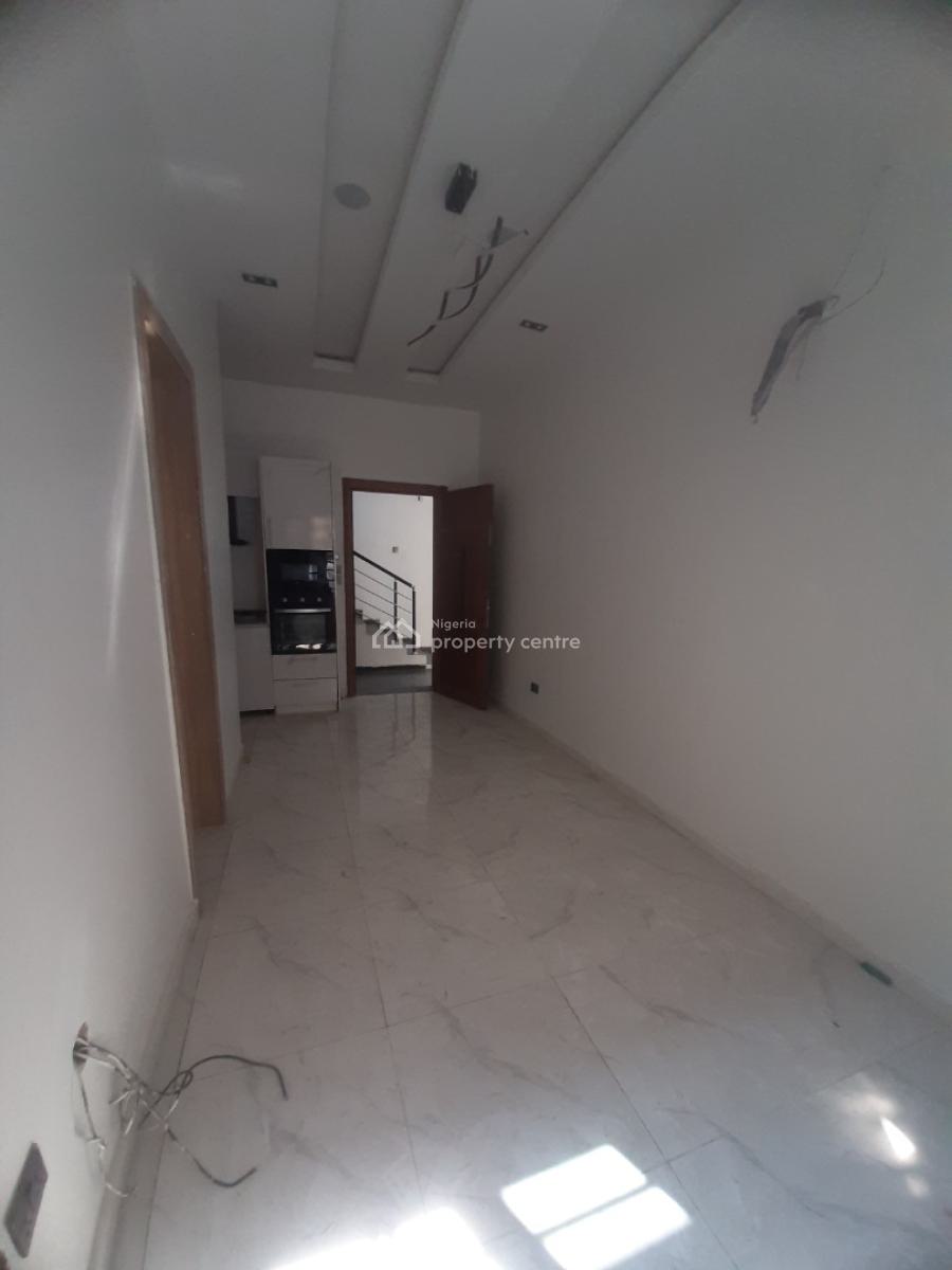 1 Bedroom Apartment, Ologolo, Lekki, Lagos, Flat / Apartment for Rent