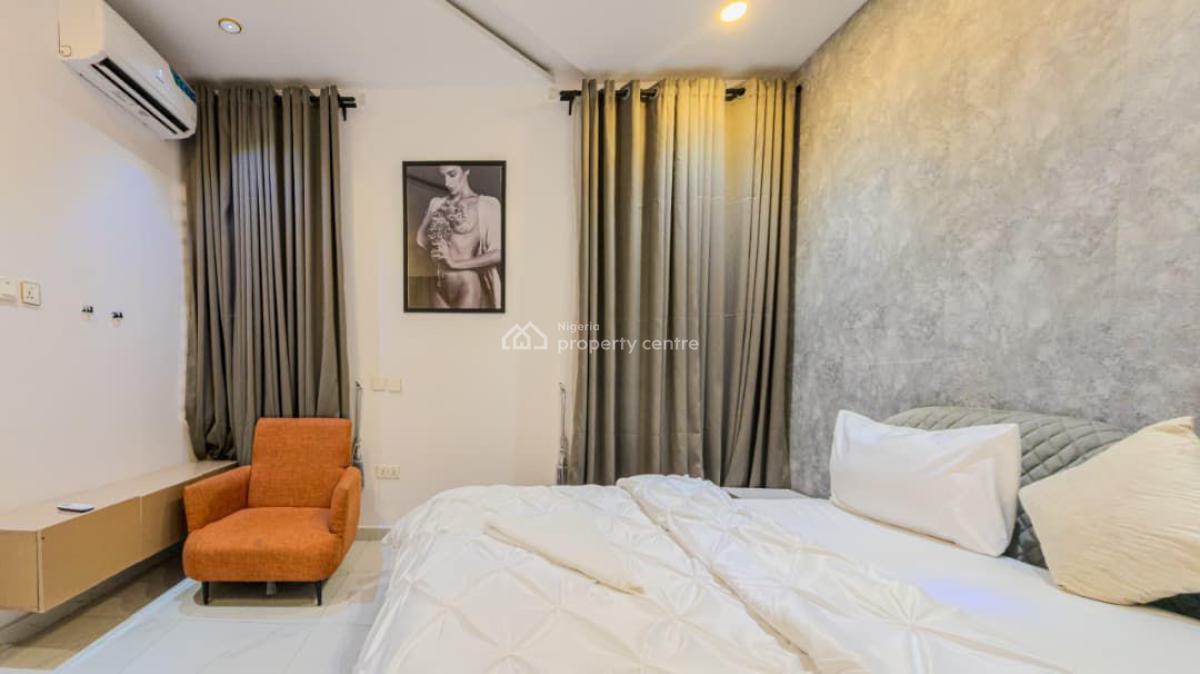 2 Bedroom Apartment, Lekki Phase 1, Lekki, Lagos, Flat / Apartment Short Let