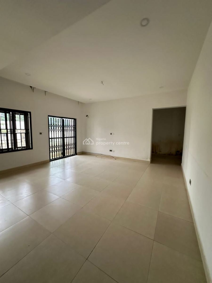 Well Built 3 Bedrooms Flat Apartment, Gilmore, Jahi, Abuja, Flat / Apartment for Sale