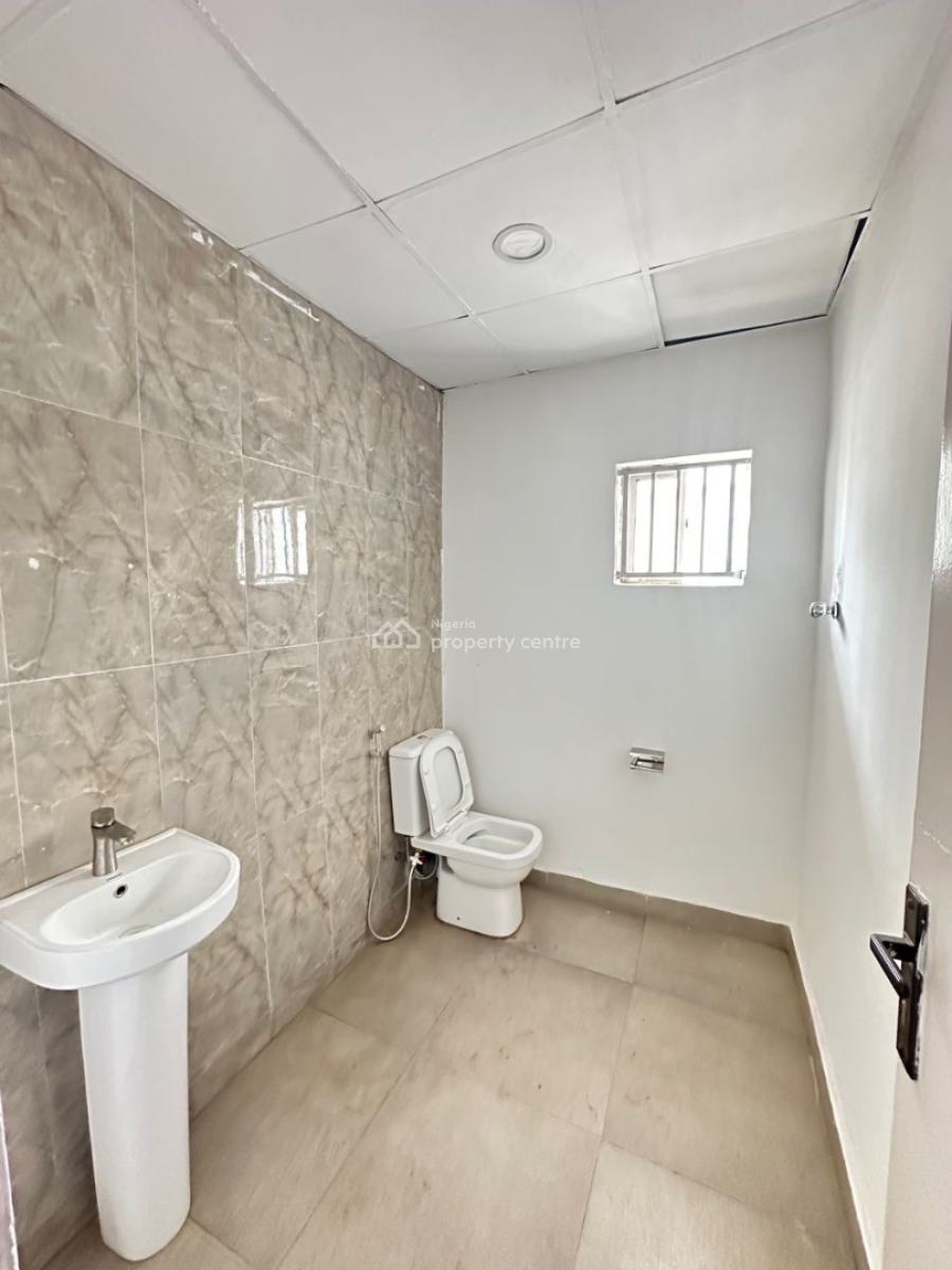 16 Room Office Space, Victoria Island (vi), Lagos, Office Space for Rent