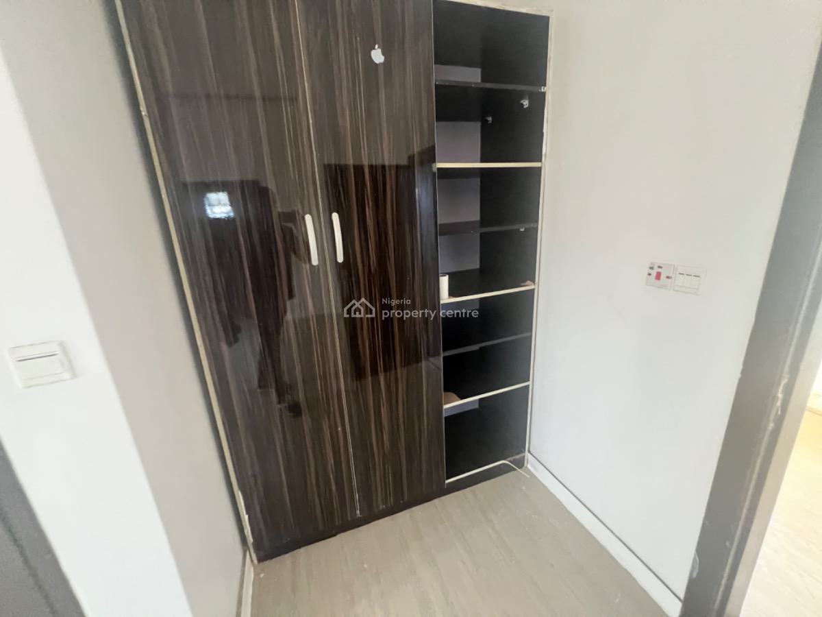 Self Compound 4 Bedroom Semi-detached Duplex with Bq, Chevron Drive, Lekki, Lagos, Semi-detached Duplex for Rent