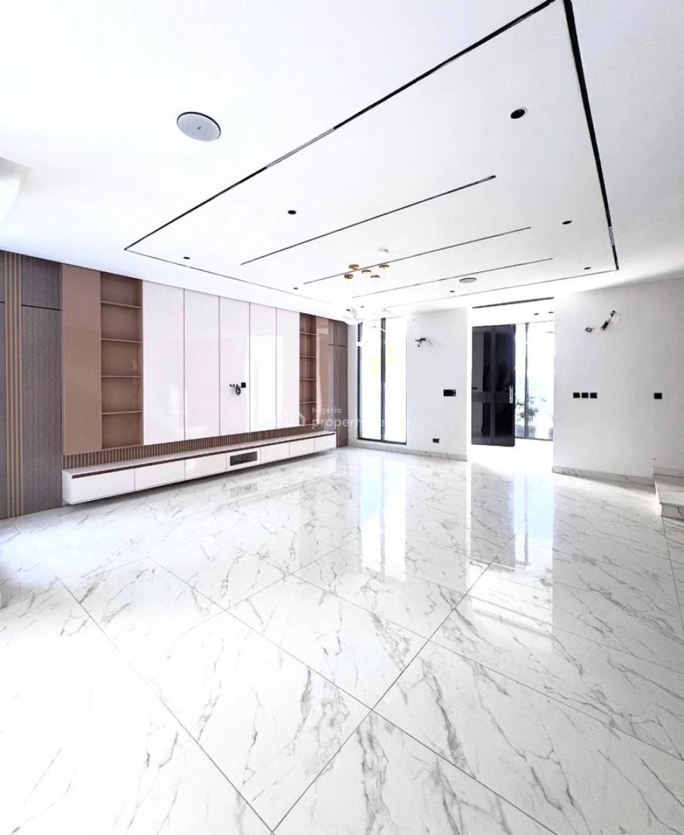 Luxury 5 Bedroom with Pool and Bq, Lekki Phase 1, Lekki, Lagos, Detached Duplex for Sale