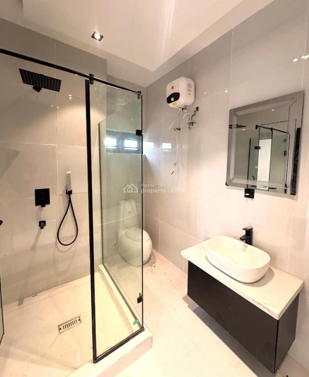 Lovely 5 Bedroom Home with Bq, Ologolo, Lekki, Lagos, Detached Duplex for Sale