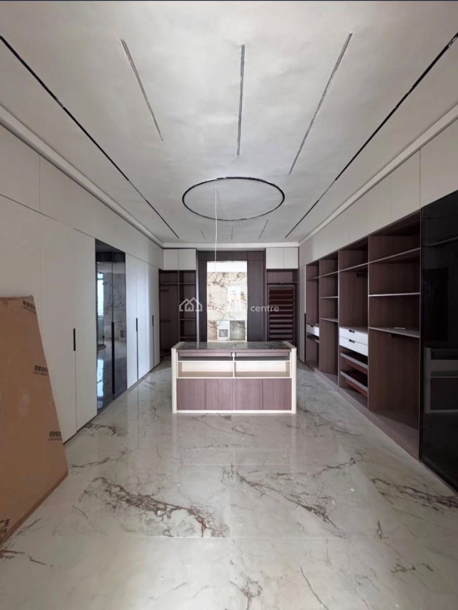 5 Bedroom House with Pool and Bq, Lekki Phase 1, Lekki, Lagos, Detached Duplex for Sale