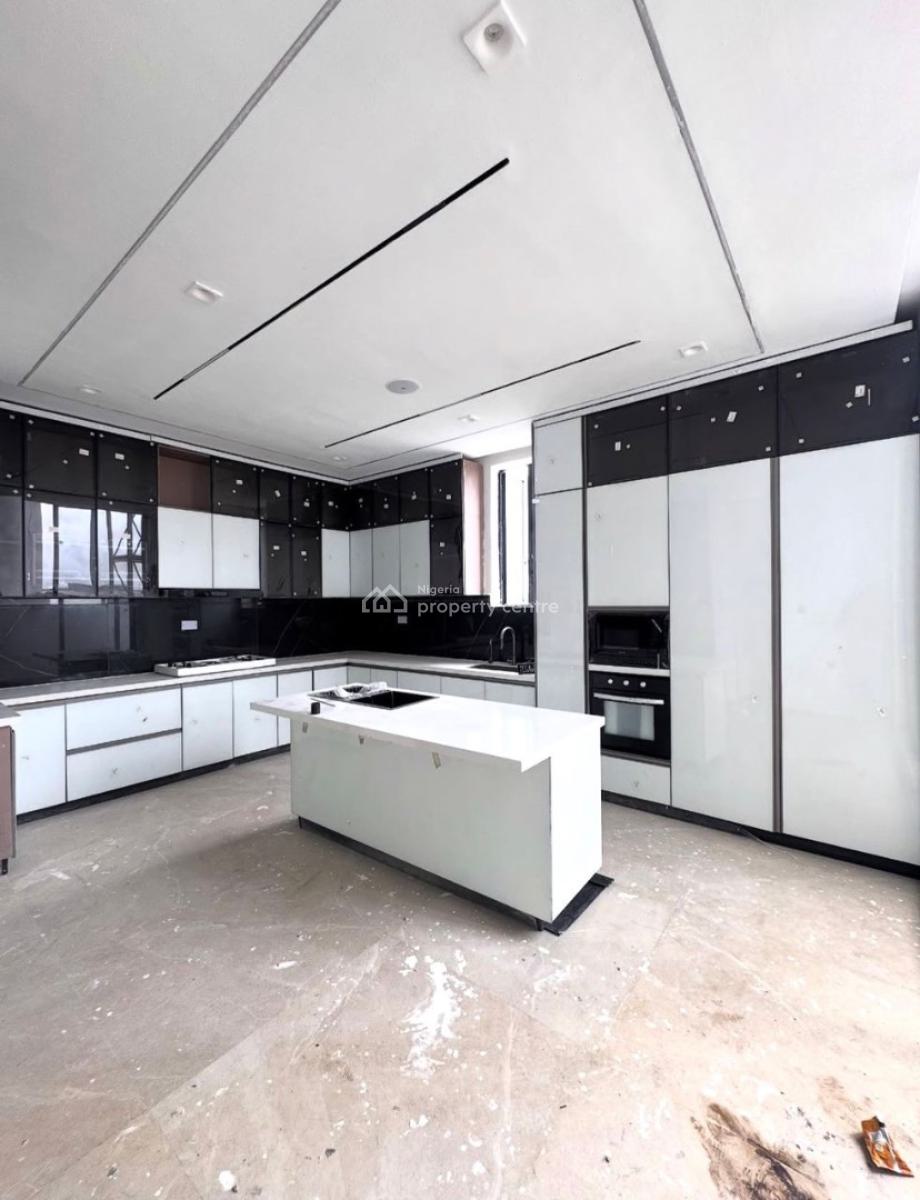 5 Bedroom House with Pool and Bq, Lekki Phase 1, Lekki, Lagos, Detached Duplex for Sale