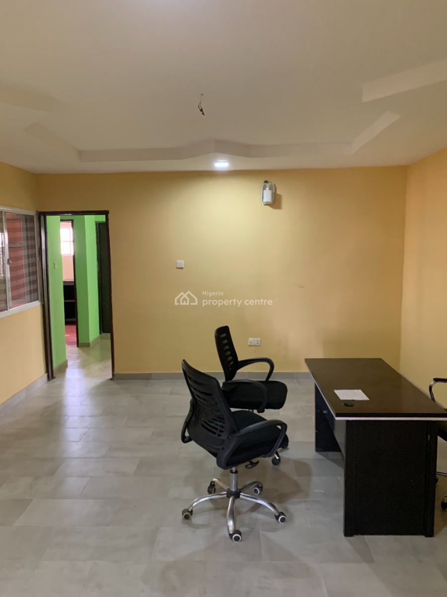 Brand New 4 Bedroom Upstairs, Ajah, Msin Abijo Gra, Ajah, Lagos, Flat / Apartment for Rent