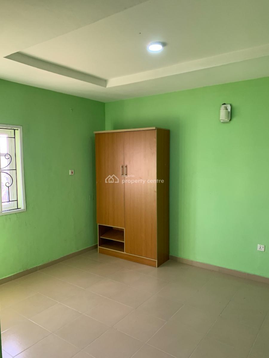 Brand New 4 Bedroom Upstairs, Ajah, Msin Abijo Gra, Ajah, Lagos, Flat / Apartment for Rent