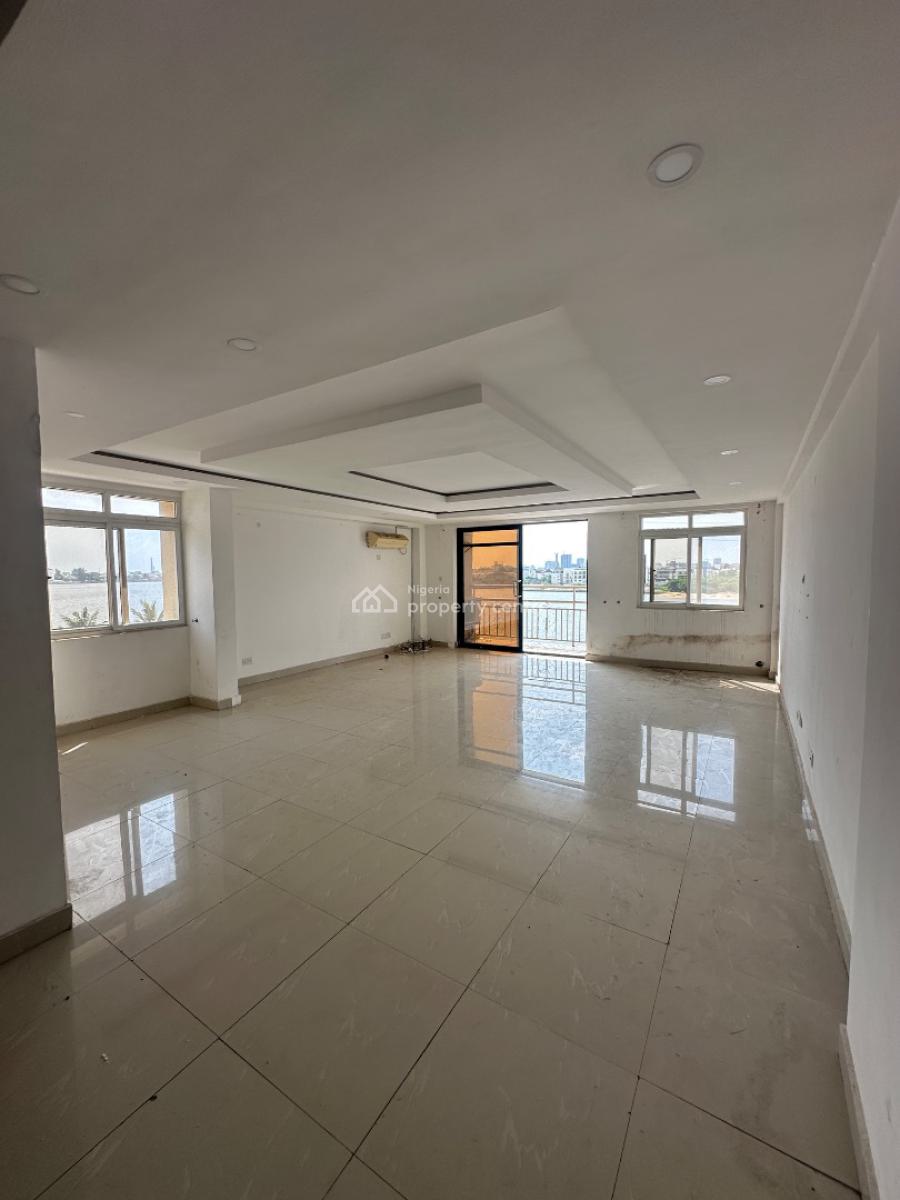 3bedroom Penthouse Apartement Waterview, Lekki Phase 1, Lekki, Lagos, Flat / Apartment for Rent