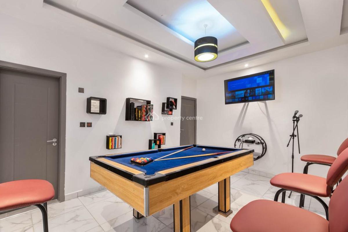 Luxury 2 Bedroom Maisonette with Ps5, Snooker and Fitness Equipments, Divine Homes, Thomas Estate, Ajah, Lagos, Flat / Apartment Short Let