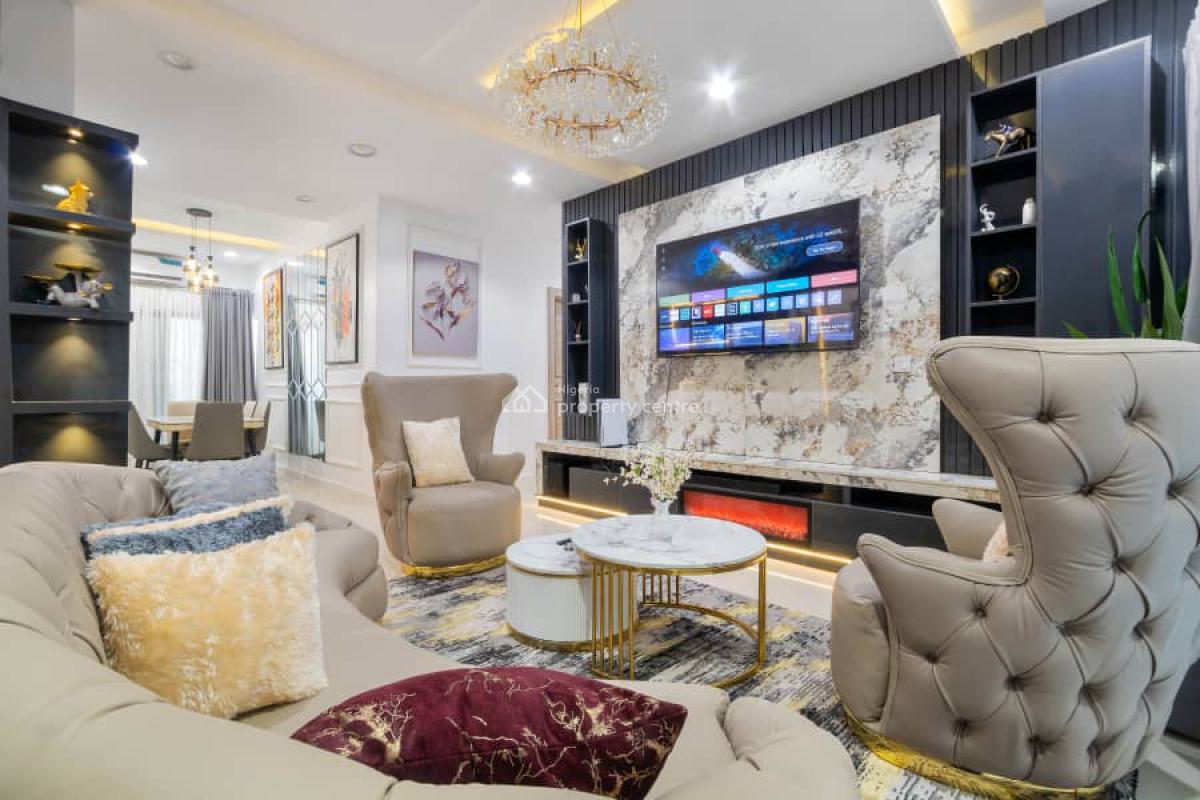 Tastefully Furnished 3 Bedroom Apartment, Lekki Phase 1, Lekki, Lagos, Flat / Apartment Short Let